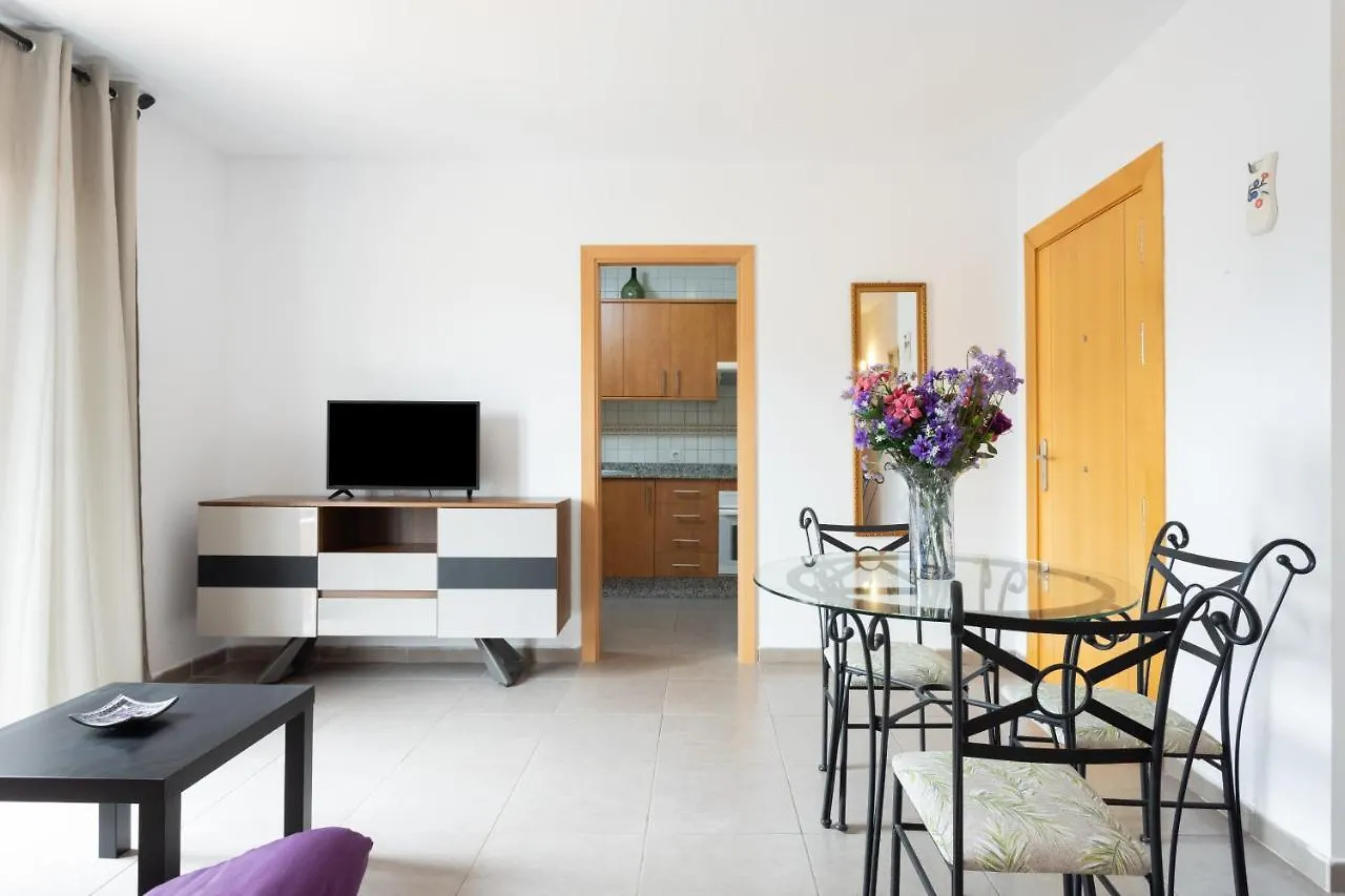 Home2Book Cozy Apartment La Lajita